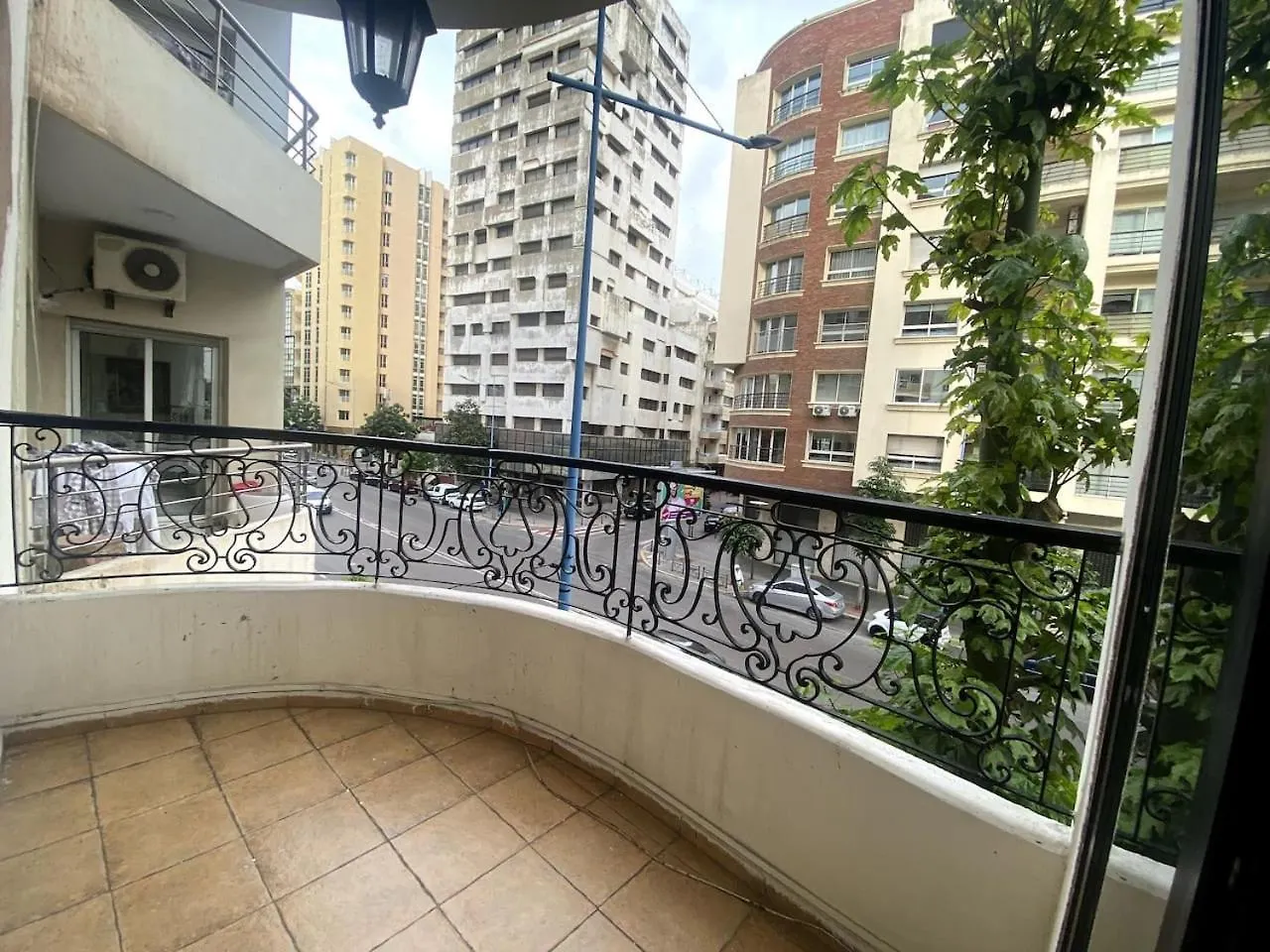 Casablanca 3 Bed Unit In Triangle Dor With Parking Apartment 0*,