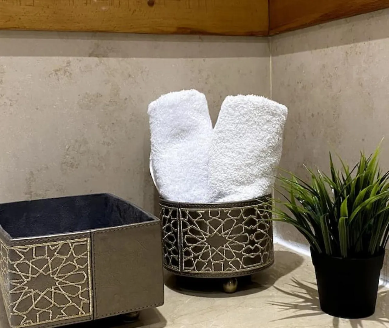 Casablanca 3 Bed Unit In Triangle Dor With Parking Apartment
