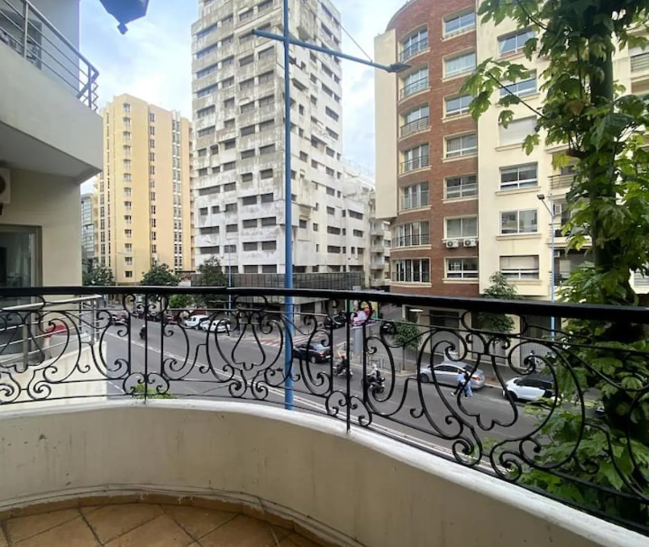 Casablanca 3 Bed Unit In Triangle Dor With Parking Apartment