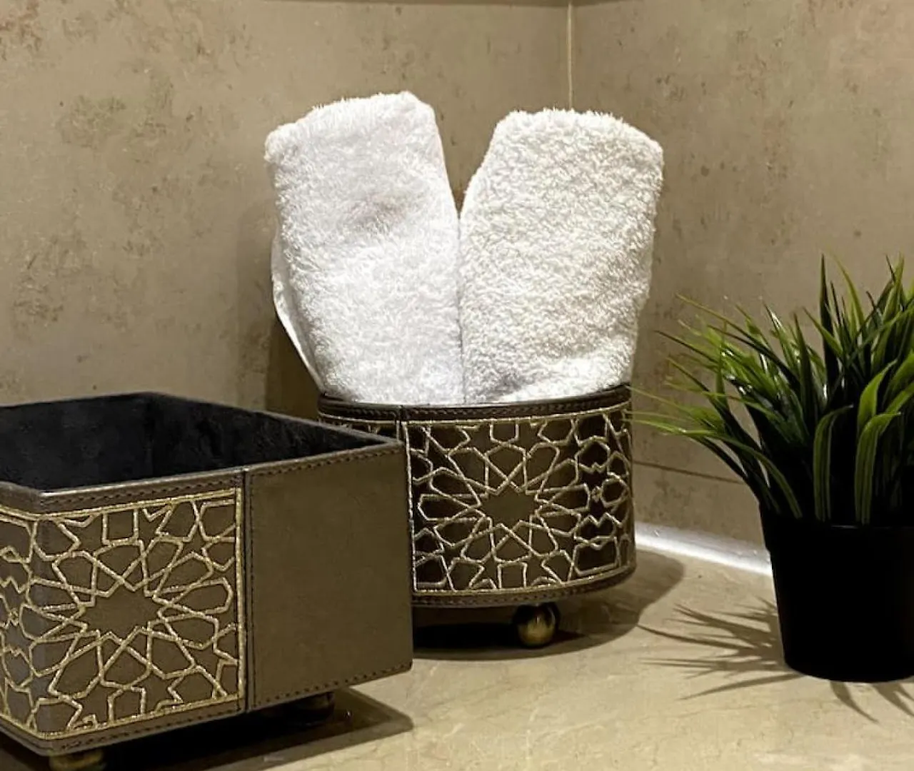 Casablanca 3 Bed Unit In Triangle Dor With Parking Apartment