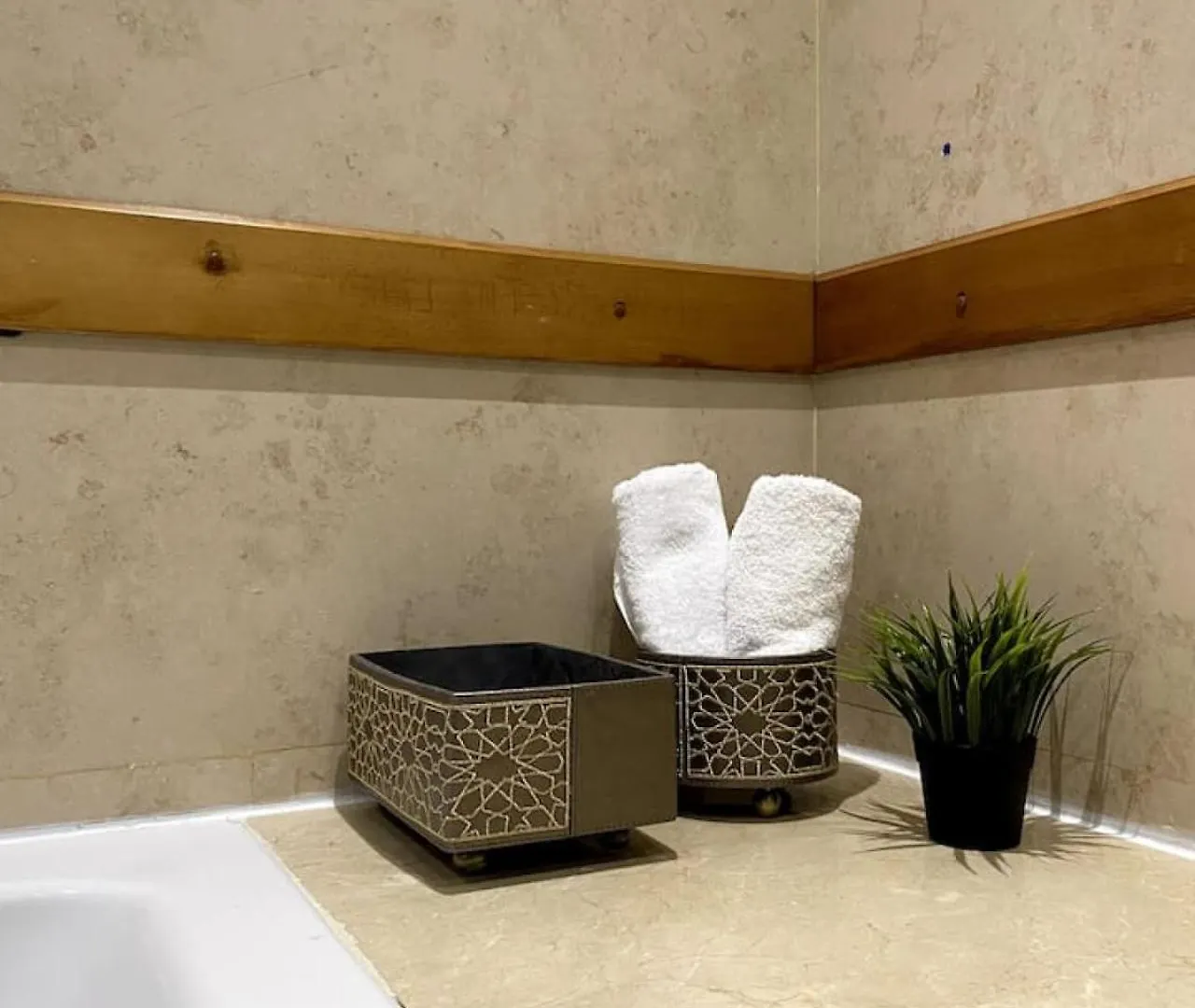 Casablanca 3 Bed Unit In Triangle Dor With Parking Apartment