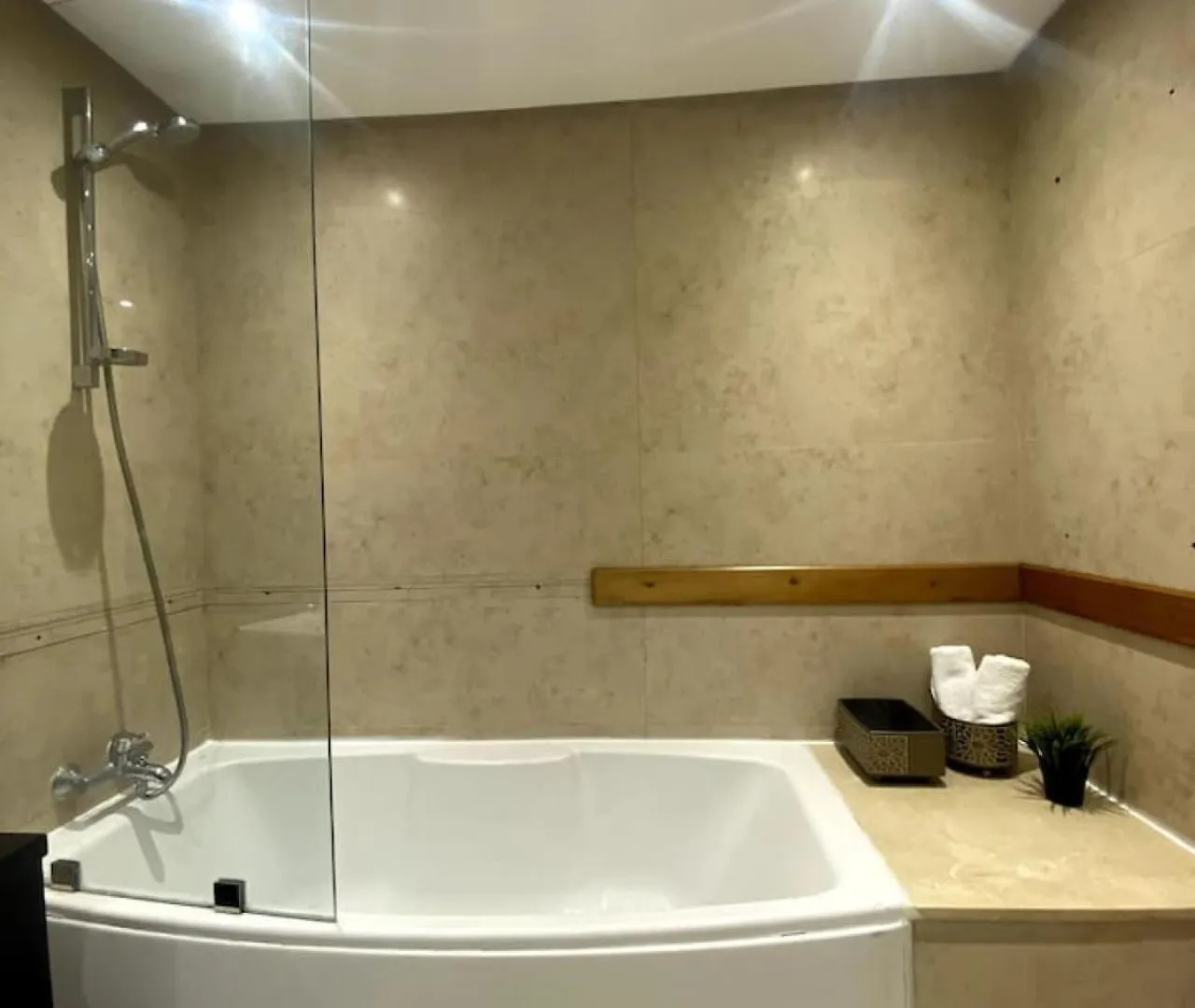 Casablanca 3 Bed Unit In Triangle Dor With Parking Apartment