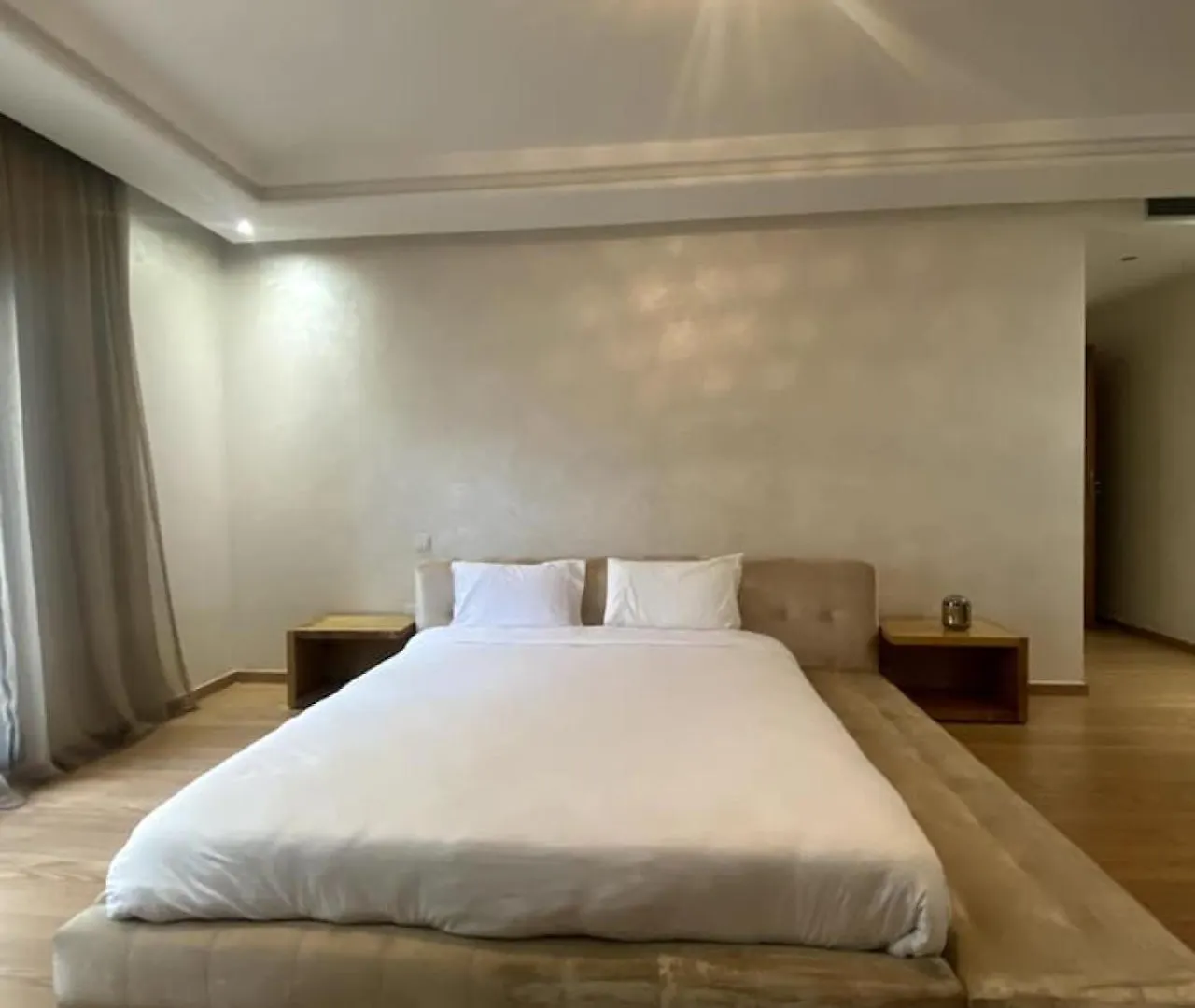 Casablanca 3 Bed Unit In Triangle Dor With Parking Apartment