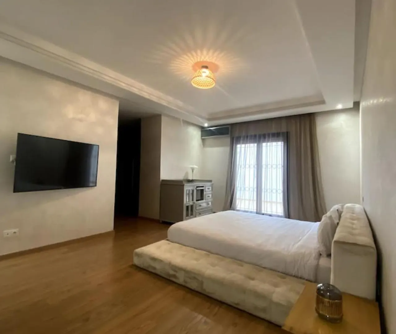 Casablanca 3 Bed Unit In Triangle Dor With Parking Apartment