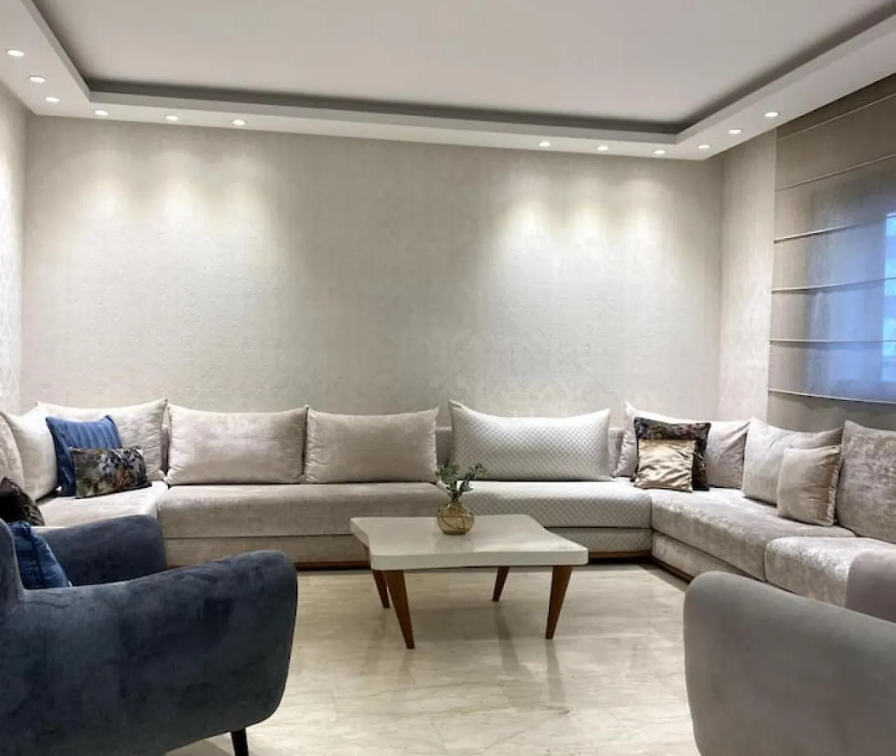Casablanca 3 Bed Unit In Triangle Dor With Parking Apartment