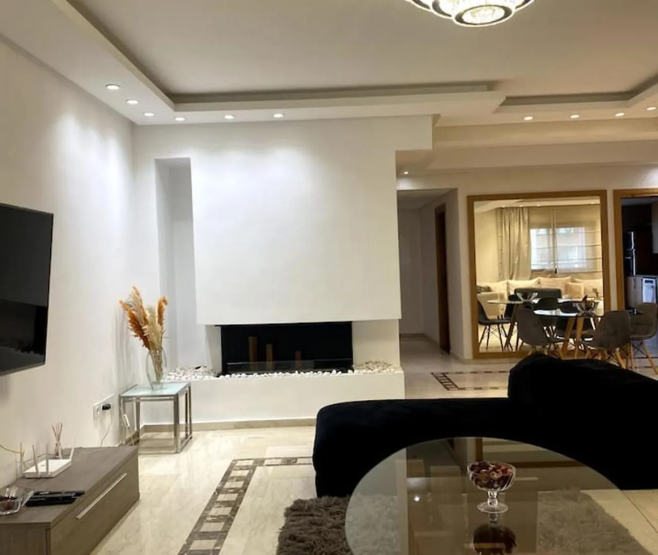 Casablanca 3 Bed Unit In Triangle Dor With Parking Apartment 0*,